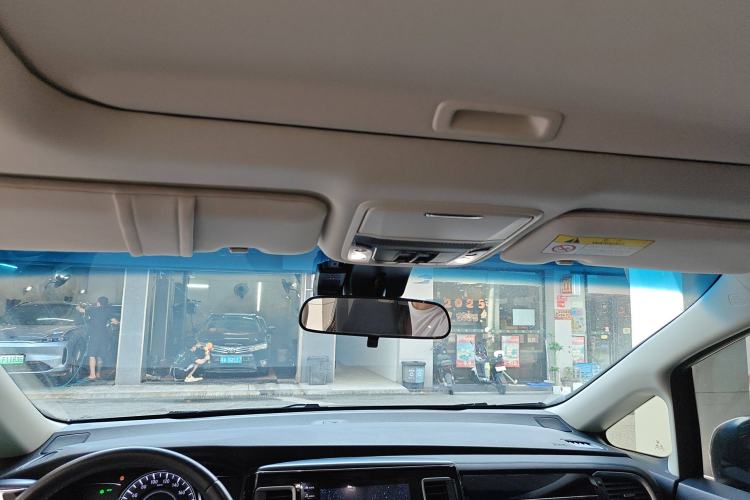 Used Honda Elysion 2019 2.0L Hybrid Luxury Edition Headliner