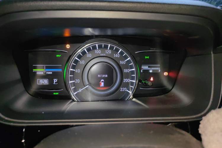 Used Honda Elysion 2019 2.0L Hybrid Luxury Edition Instrument Cluster