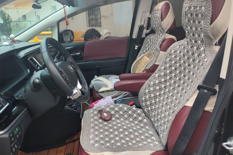 Used Honda Elysion 2019 2.0L Hybrid Comfort Edition Left Front Seat