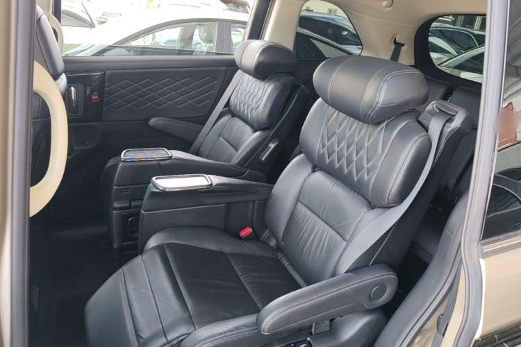 Used Honda Elysion 2019 2.0L Hybrid Luxury Edition Left Rear Seat