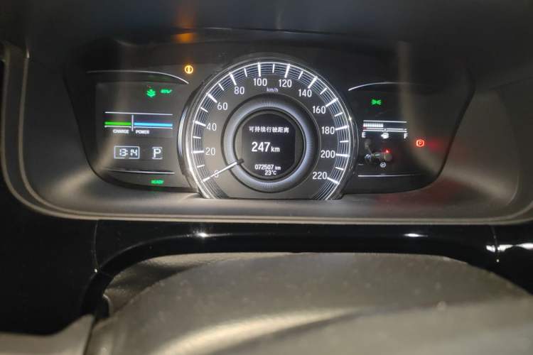 Used Honda Elysion 2019 2.0L Hybrid Luxury Edition Odometer Close Up