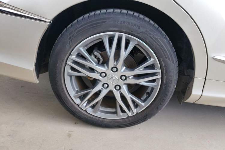 Used Honda Elysion 2019 2.0L Hybrid Luxury Edition Right Rear Wheel Hub