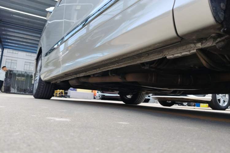 Used Honda Elysion 2019 2.0L Hybrid Luxury Edition Right Side Sill