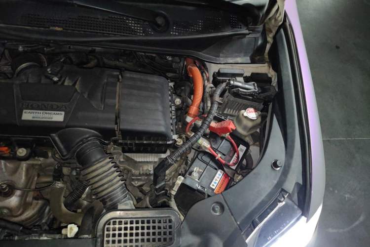 Used Honda Elysion 2019 2.0L Hybrid Luxury Edition Engine Bay Left