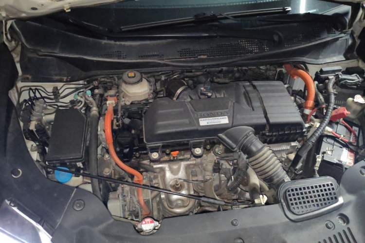 Used Honda Elysion 2019 2.0L Hybrid Luxury Edition Engine Bay