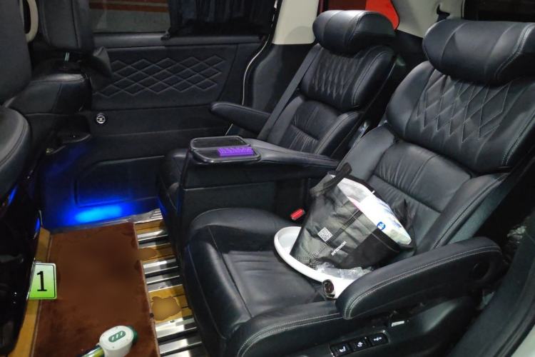 Used Honda Elysion 2019 2.0L Hybrid Luxury Edition Left Rear Seat