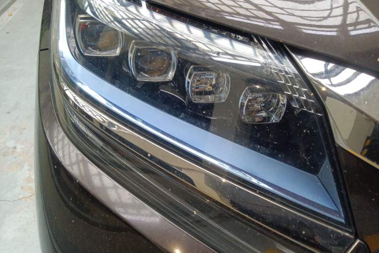 Used Honda Elysion 2019 2.0L Hybrid Luxury Edition Exterior 6