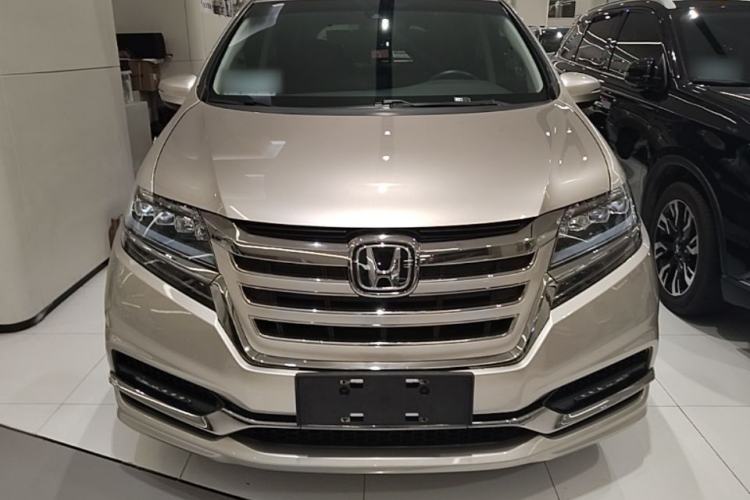 Used Honda Elysion 2019 2.0L Hybrid Luxury Edition Front