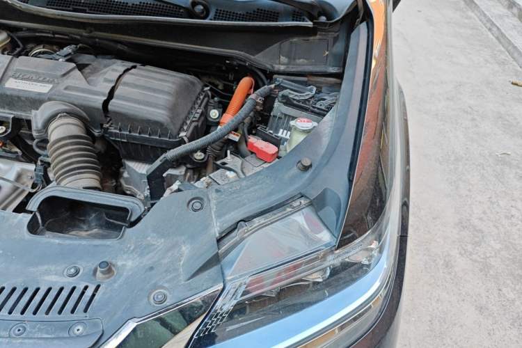 Used Honda Elysion 2019 2.0L Hybrid Luxury Edition Engine Bay Left