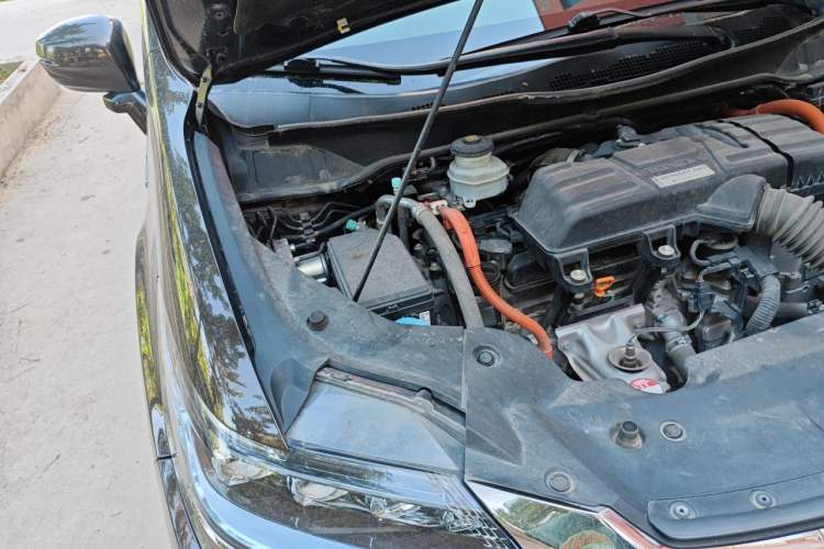 Used Honda Elysion 2019 2.0L Hybrid Luxury Edition Engine Bay Right