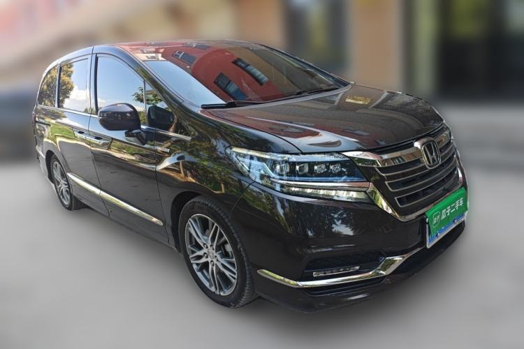 Used Honda Elysion 2019 2.0L Hybrid Luxury Edition Front Right 45 Deg