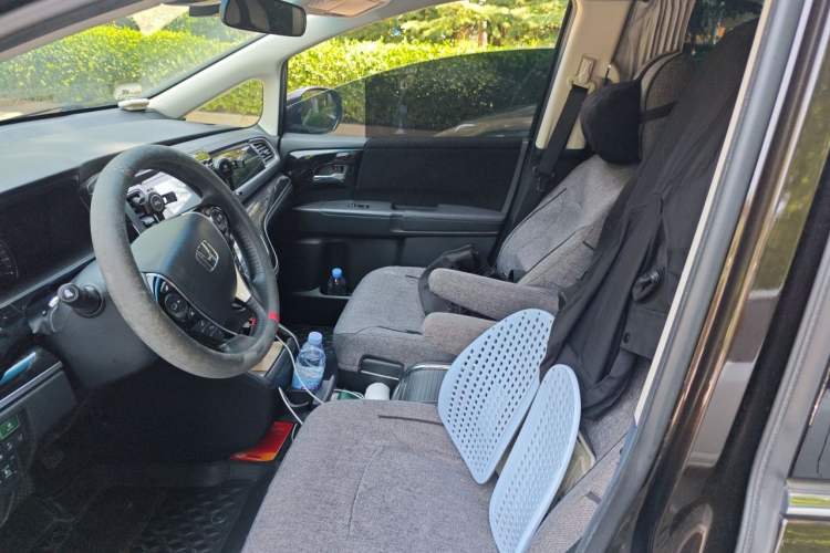 Used Honda Elysion 2019 2.0L Hybrid Comfort Edition Left Front Seat