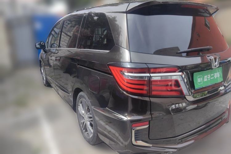 Used Honda Elysion 2019 2.0L Hybrid Luxury Edition Rear Left 45 Deg