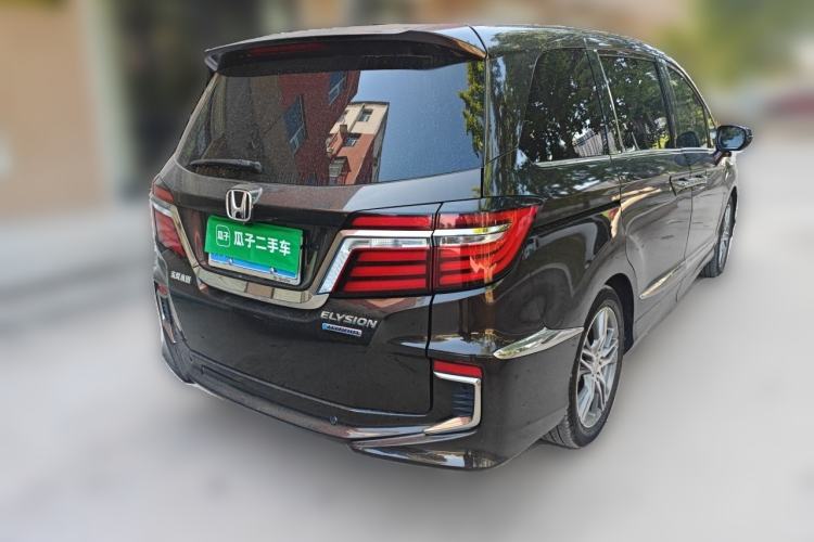 Used Honda Elysion 2019 2.0L Hybrid Luxury Edition Rear Right 45 Deg
