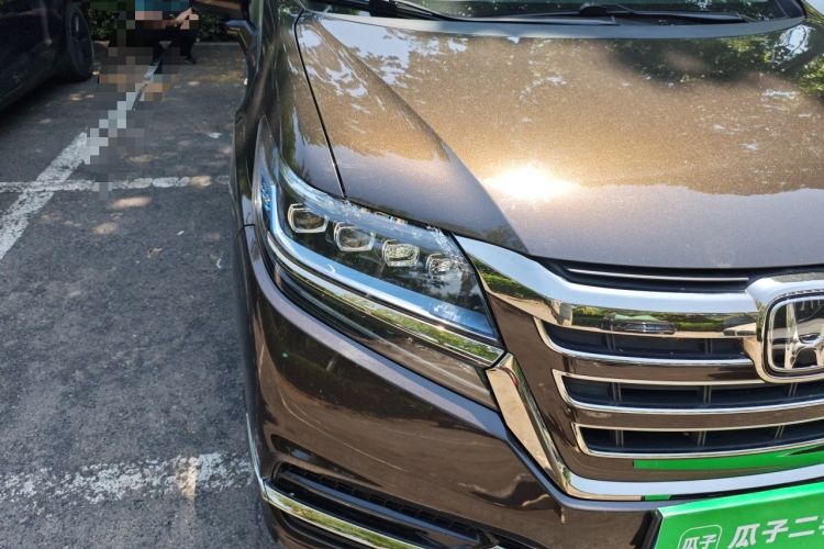 Used Honda Elysion 2019 2.0L Hybrid Comfort Edition Right Front Headlight