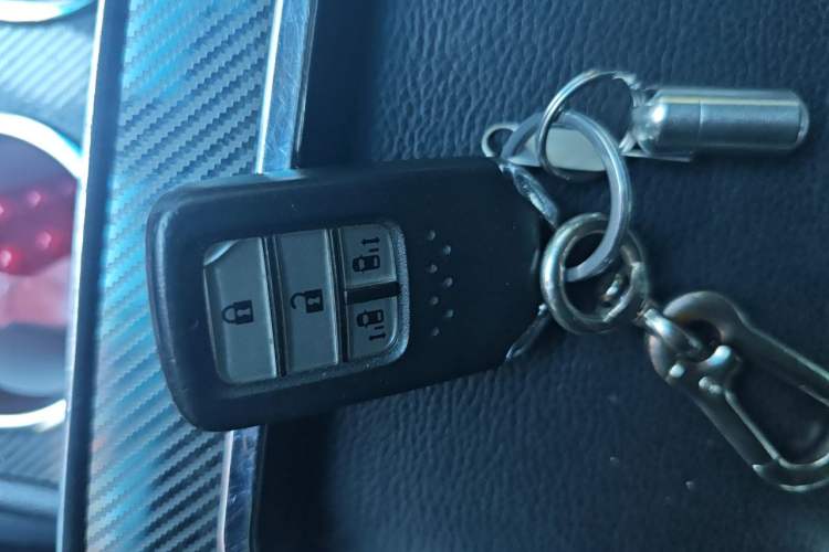 Used Honda Elysion 2019 2.0L Hybrid Luxury Edition Vehicle Key