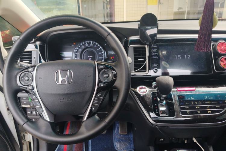 Used Honda Elysion 2019 2.0L Hybrid Luxury Edition Center Console