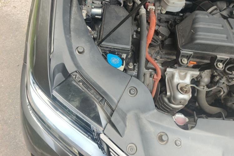 Used Honda Elysion 2019 2.0L Hybrid Luxury Edition Engine Bay Right
