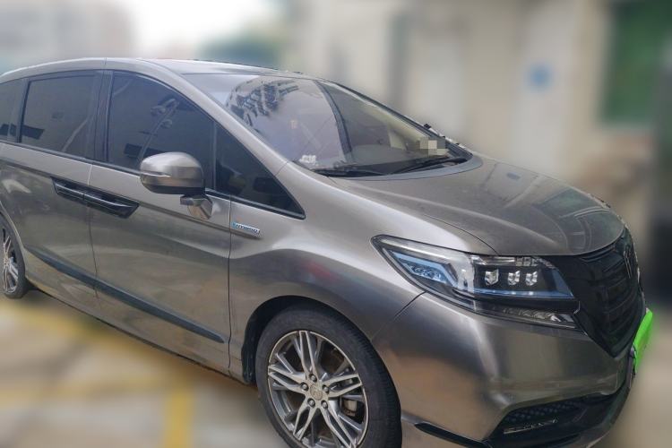 Used Honda Elysion 2019 2.0L Hybrid Luxury Edition Front Right 45 Deg