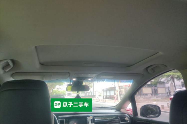 Used Honda Elysion 2019 2.0L Hybrid Luxury Edition Headliner
