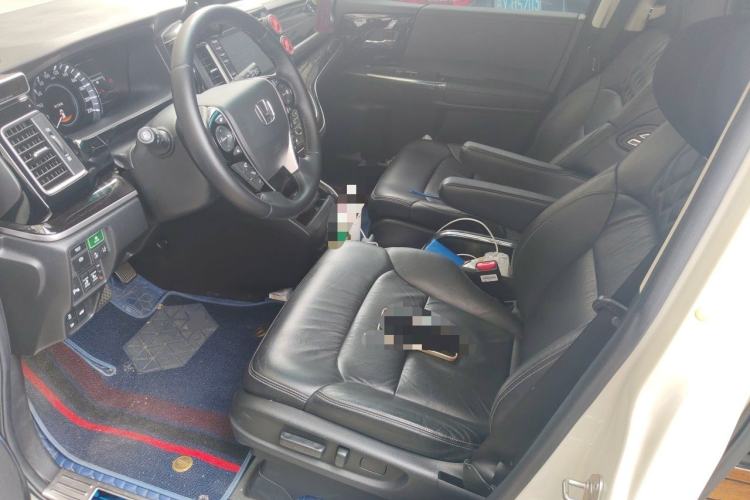 Used Honda Elysion 2019 2.0L Hybrid Luxury Edition Left Front Seat
