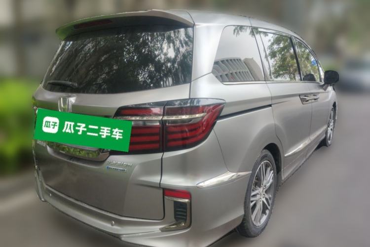 Used Honda Elysion 2019 2.0L Hybrid Luxury Edition Rear Right 45 Deg
