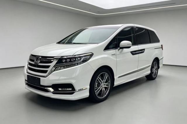 Honda Elysion 2019 2.0L Hybrid Luxury Edition de segunda mano