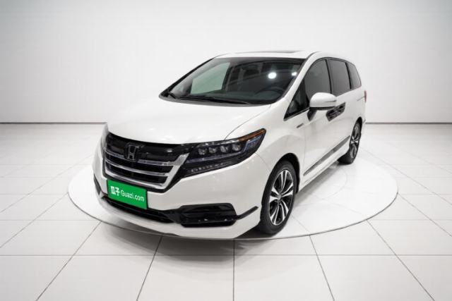 Ojetý Honda Elysion 2019 2.0L Hybrid Luxury Edition