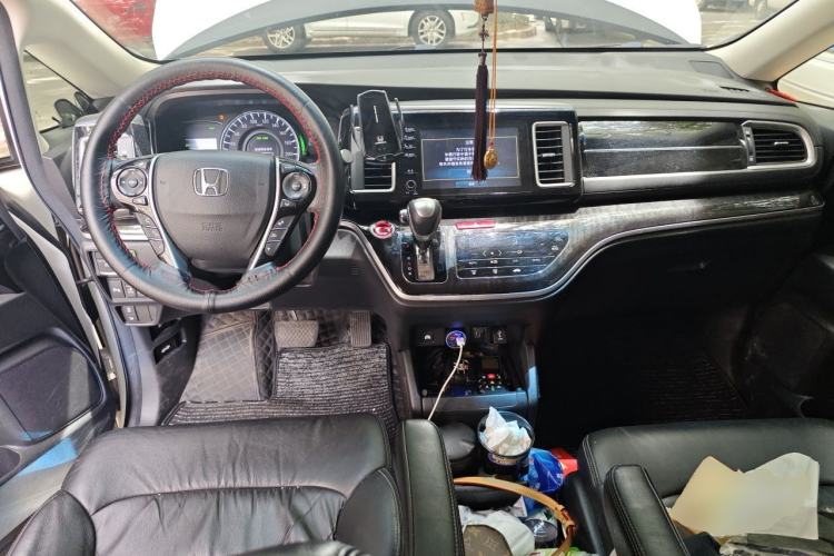 Used Honda Elysion 2019 2.0L Hybrid Luxury Edition Center Console