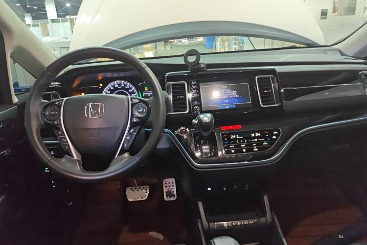 Used Honda Elysion 2019 2.0L Hybrid Luxury Edition Center Console