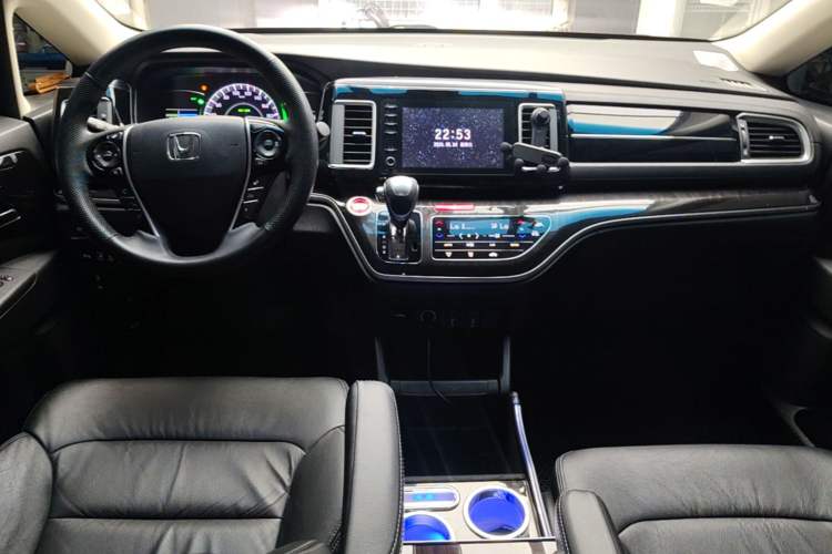 Used Honda Elysion 2019 2.0L Hybrid Supreme Edition Center Console
