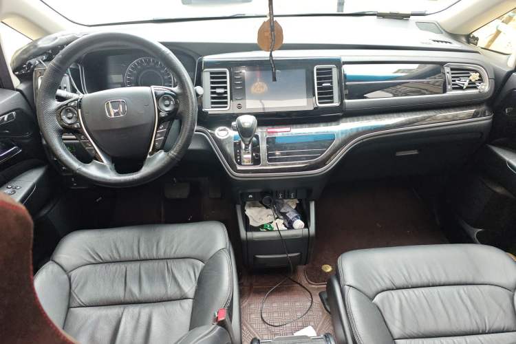 Used Honda Elysion 2019 2.0L Hybrid Luxury Edition Center Console
