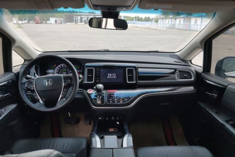 Used Honda Elysion 2019 2.0L Hybrid Luxury Edition Center Console