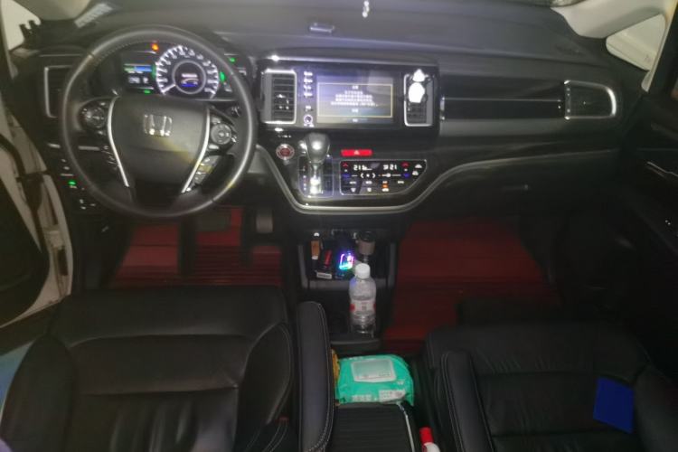 Used Honda Elysion 2019 2.0L Hybrid Luxury Edition Center Console