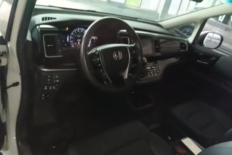Used Honda Elysion 2019 2.0L Hybrid Luxury Edition Center Console