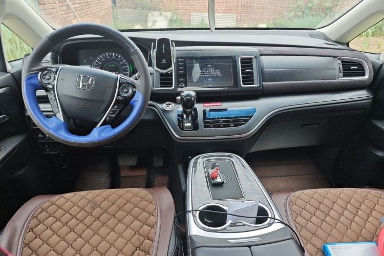 Used Honda Elysion 2019 2.0L Hybrid Luxury Edition Center Console
