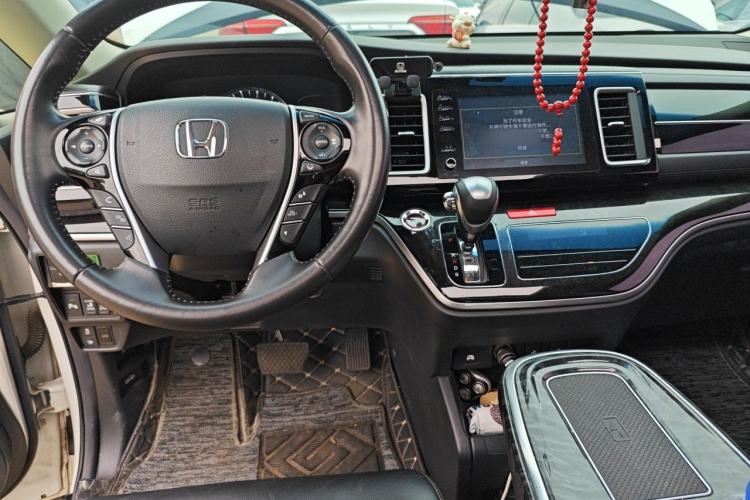 Used Honda Elysion 2019 2.0L Hybrid Luxury Edition Center Console