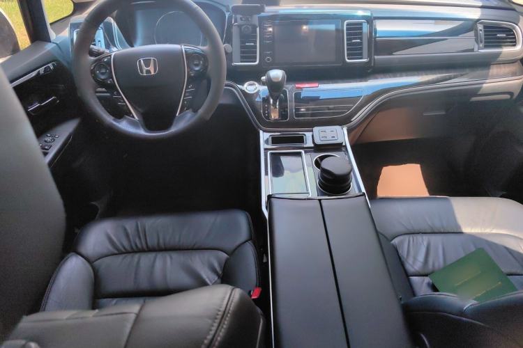 Used Honda Elysion 2019 2.0L Hybrid Luxury Edition Center Console