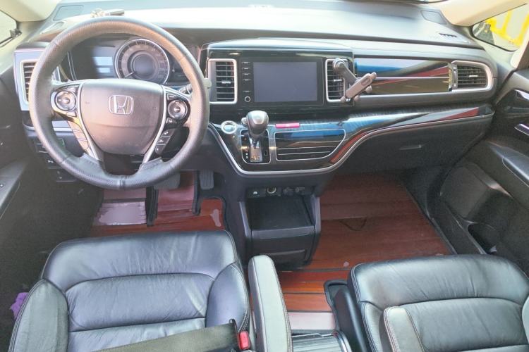 Used Honda Elysion 2019 2.0L Hybrid Luxury Edition Center Console
