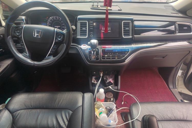 Used Honda Elysion 2019 2.0L Hybrid Luxury Edition Center Console