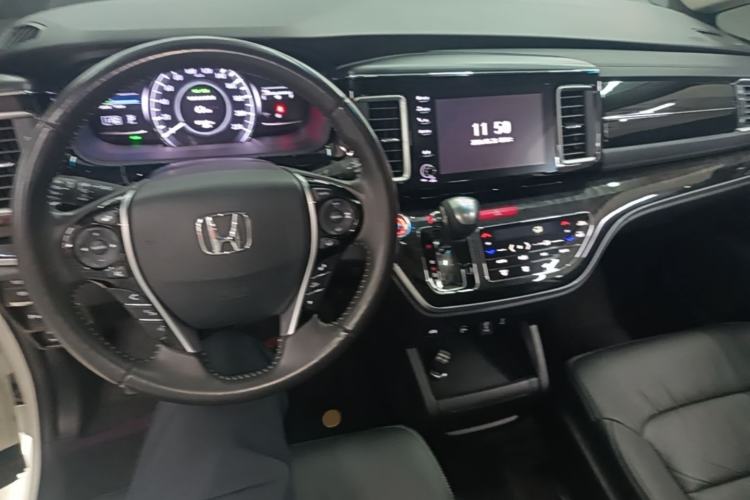 Used Honda Elysion 2019 2.0L Hybrid Luxury Edition Center Console