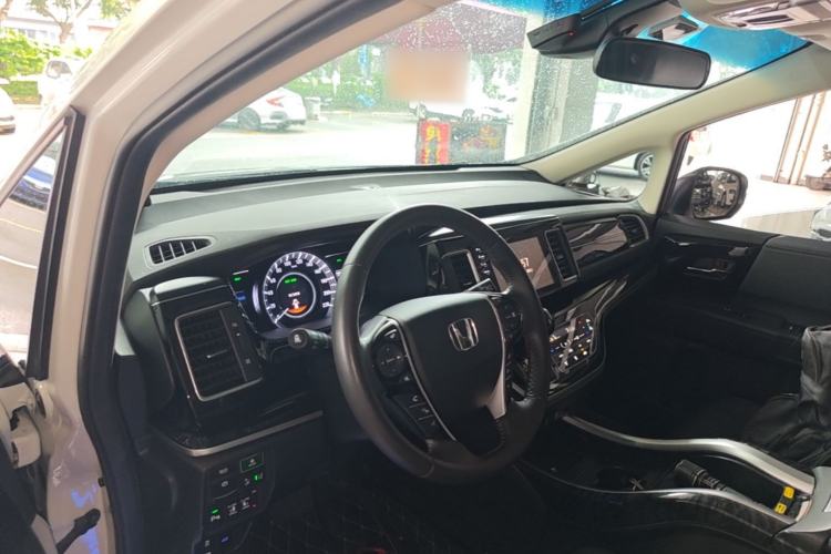 Used Honda Elysion 2019 2.0L Hybrid Luxury Edition Center Console