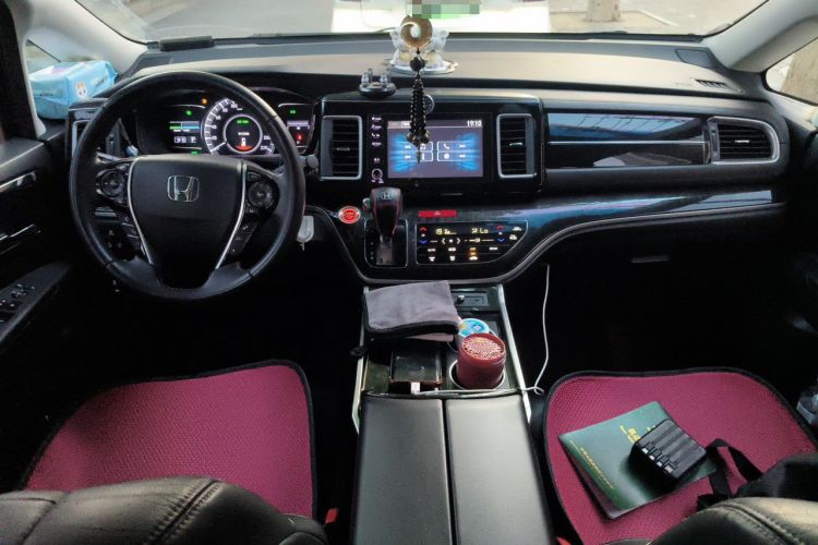 Used Honda Elysion 2019 2.0L Hybrid Luxury Edition Center Console