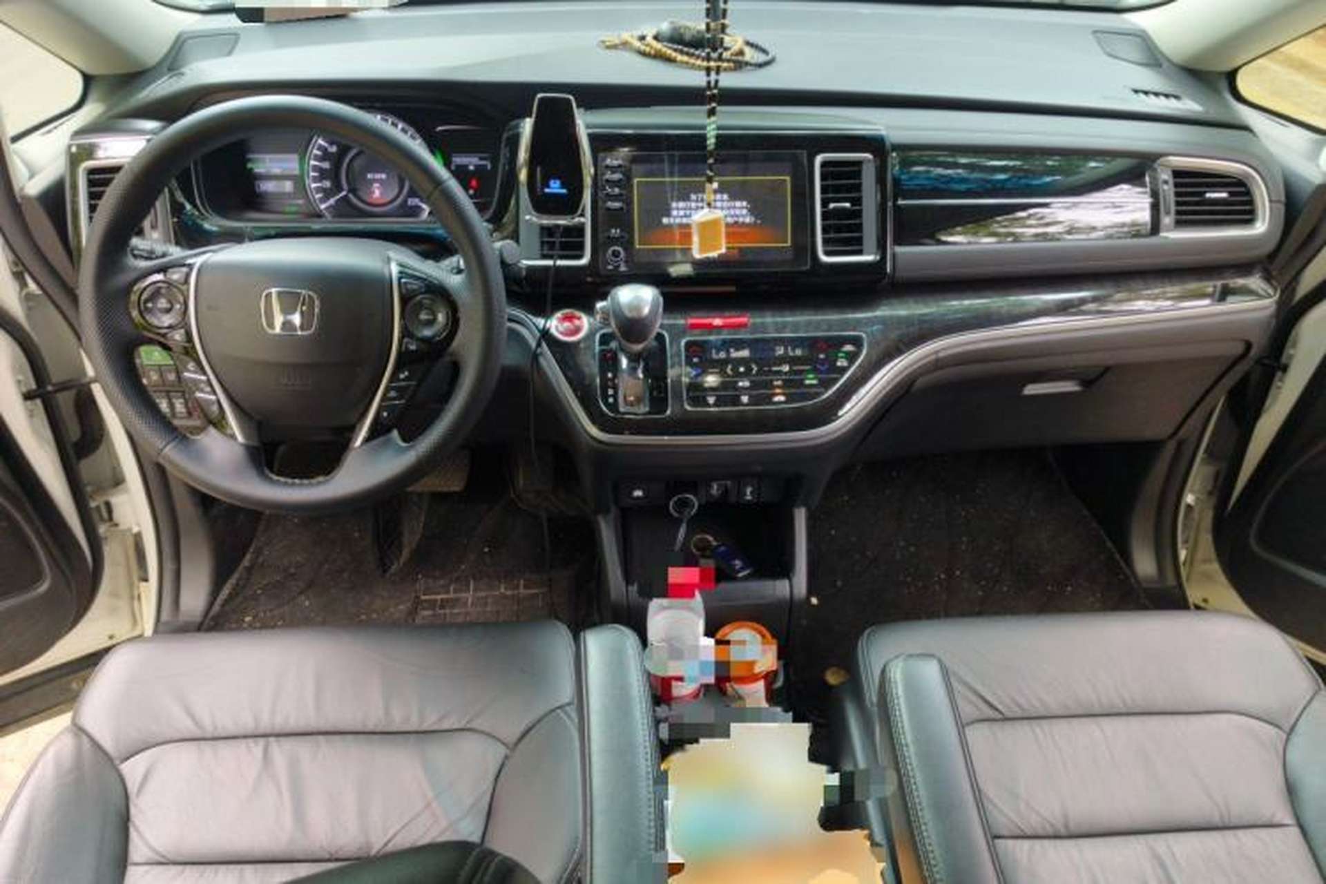 Used Honda Elysion 2019 2.0L Hybrid Luxury Edition Center Console