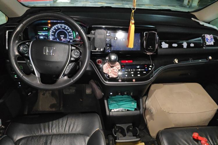 Used Honda Elysion 2019 2.0L Hybrid Luxury Edition Center Console