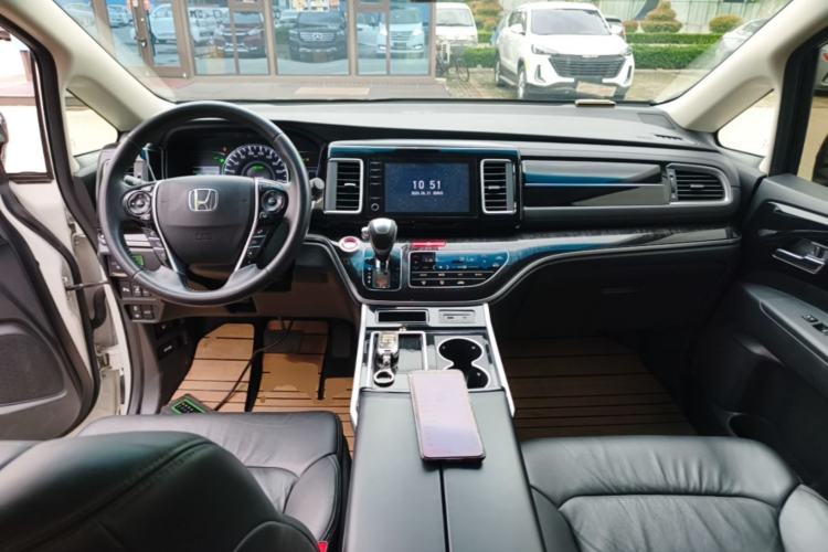 Used Honda Elysion 2019 2.0L Hybrid Luxury Edition Center Console