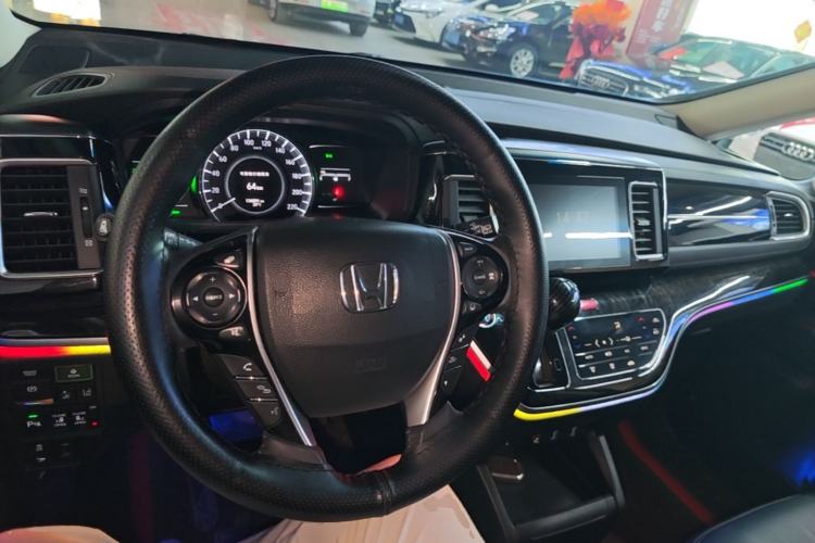 Used Honda Elysion 2019 2.0L Hybrid Luxury Edition Center Console