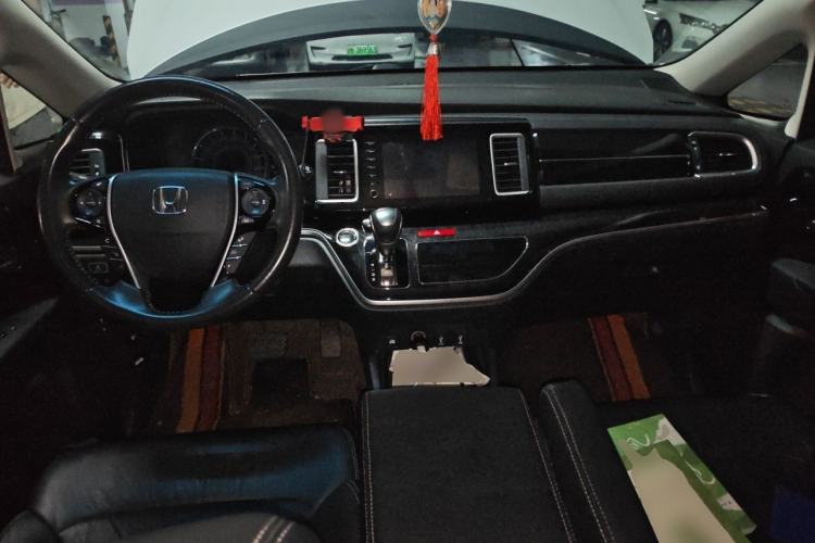 Used Honda Elysion 2019 2.0L Hybrid Supreme Edition Center Console