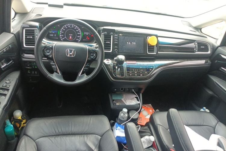 Used Honda Elysion 2019 2.0L Hybrid Luxury Edition Center Console