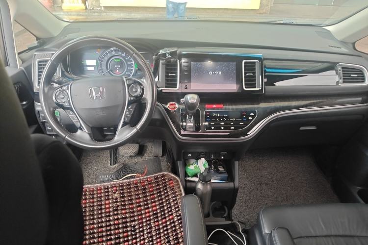 Used Honda Elysion 2019 2.0L Hybrid Luxury Edition Center Console